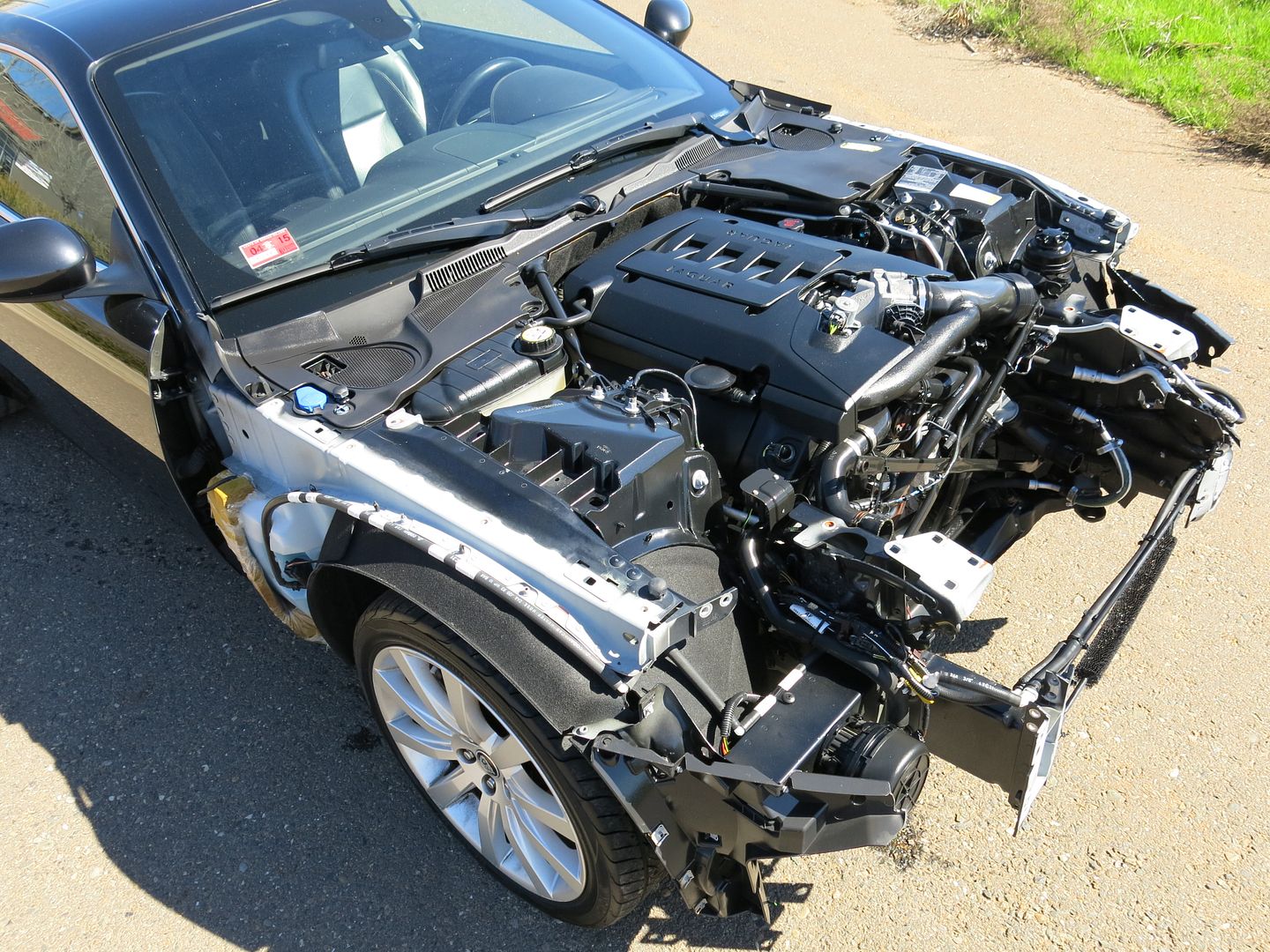 Buy used 2007 Jaguar XK coupe damaged wrecked rebuildable salvage 07